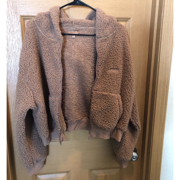 NWOT SKIMS TEDDY ZIP UP HOODIE - Picture 2 of 6